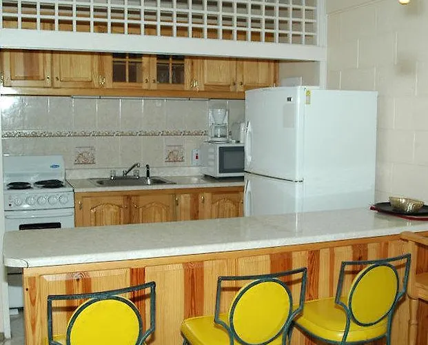 Aparthotel At Fisherman's Point Ocho Rios